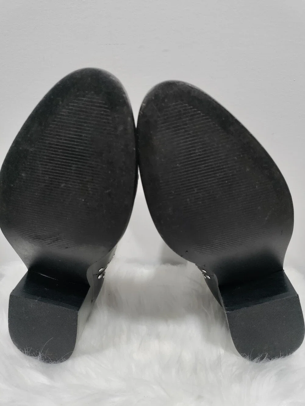 Cute Steve Madden Black Leather Studded Ankle Boots Size 9